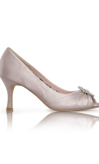 Gina-Taupe shoe