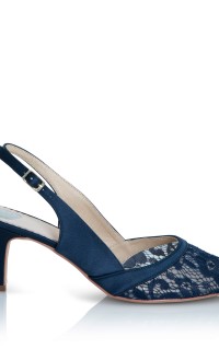Vera-Navy shoe