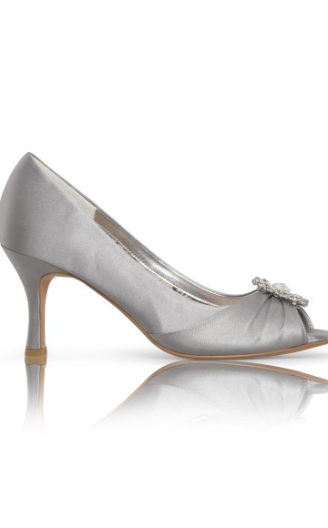 Ladies occasion shoes for weddings, mother of the bride, mother of the groom & lady guests. Special Occasion shoe designs - Occasions at Blessings 1 Loyal Parade, Mill Rise, Westdene, Brighton. BN1 5GG T: 01273 505766